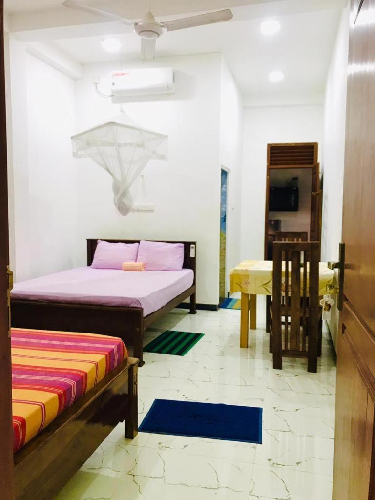 Green Jade Inn Мириса Екстериор снимка