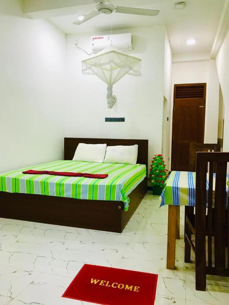 Green Jade Inn Мириса Екстериор снимка