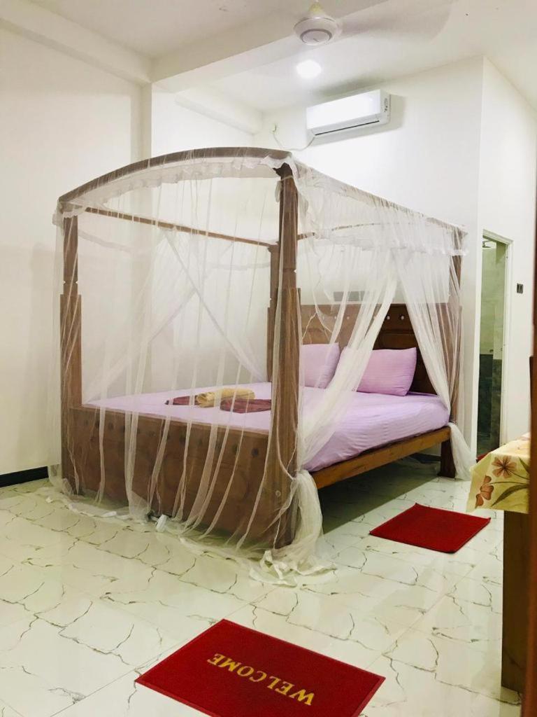 Green Jade Inn Мириса Екстериор снимка