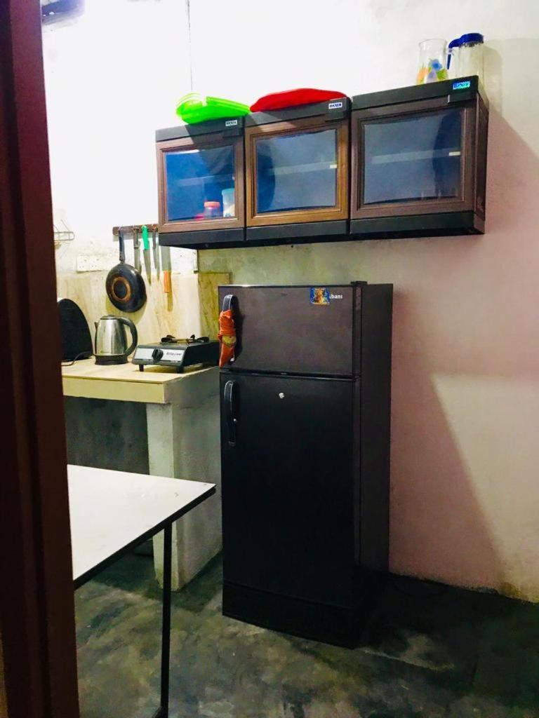 Green Jade Inn Мириса Екстериор снимка